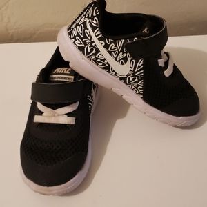 Toddler girls nikes